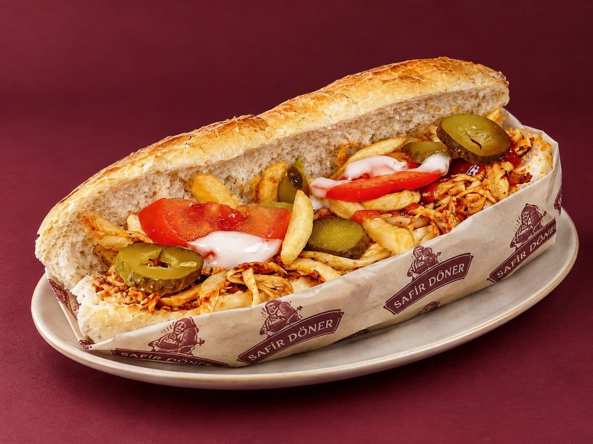 Ekmek Arası Tavuk Döner